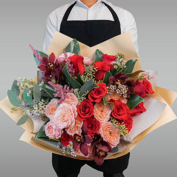 Fly Me to the Moon Bouquet